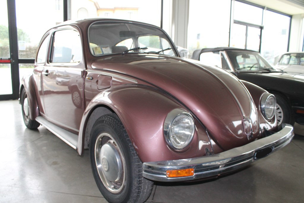 Autosantoro Salerno Usato VOLKSWAGEN Maggiolino (1983) old benzina